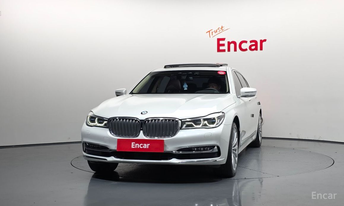 2016 BMW 7 серии VI (G11/G12) Рестайлинг 740Li xDrive с пробегом 145 384 км