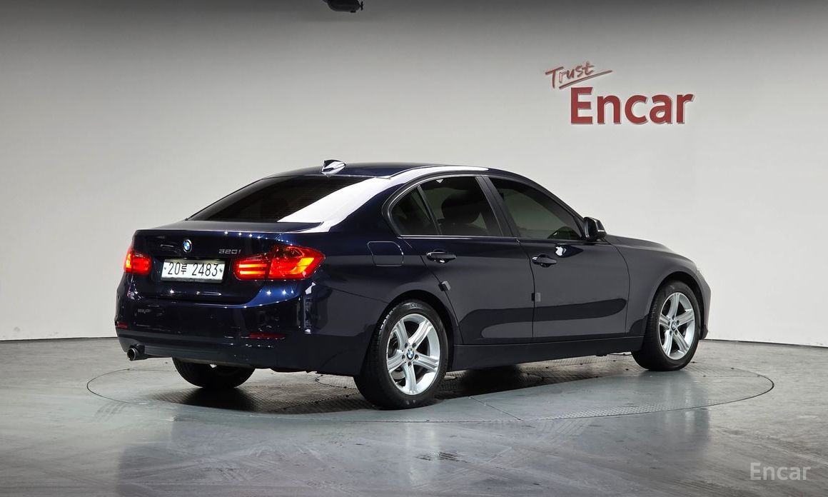 2015 BMW 3 серии VI (F3x) Рестайлинг 320i с пробегом 116 091 км
