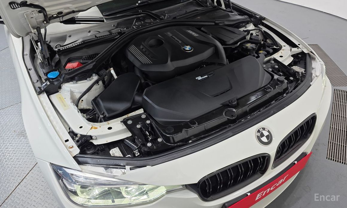 2017 BMW 3 серии VI (F3x) Рестайлинг 330i M Sport с пробегом 125 482 км