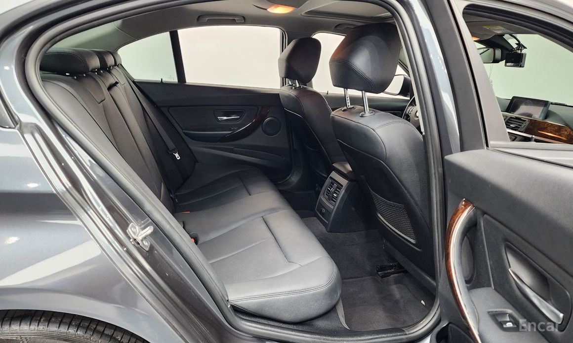 2015 BMW 3 серии VI (F3x) Рестайлинг 320d с пробегом 124 136 км