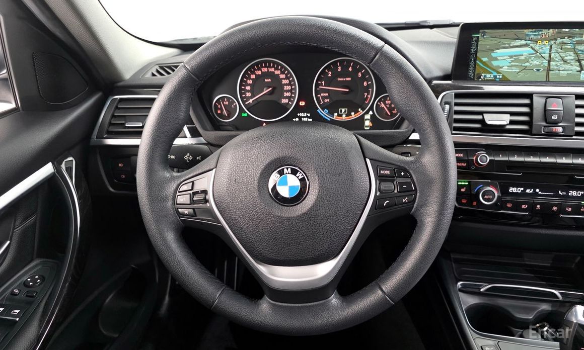 2016 BMW 3 серии VI (F3x) Рестайлинг 320i Luxury с пробегом 131 679 км