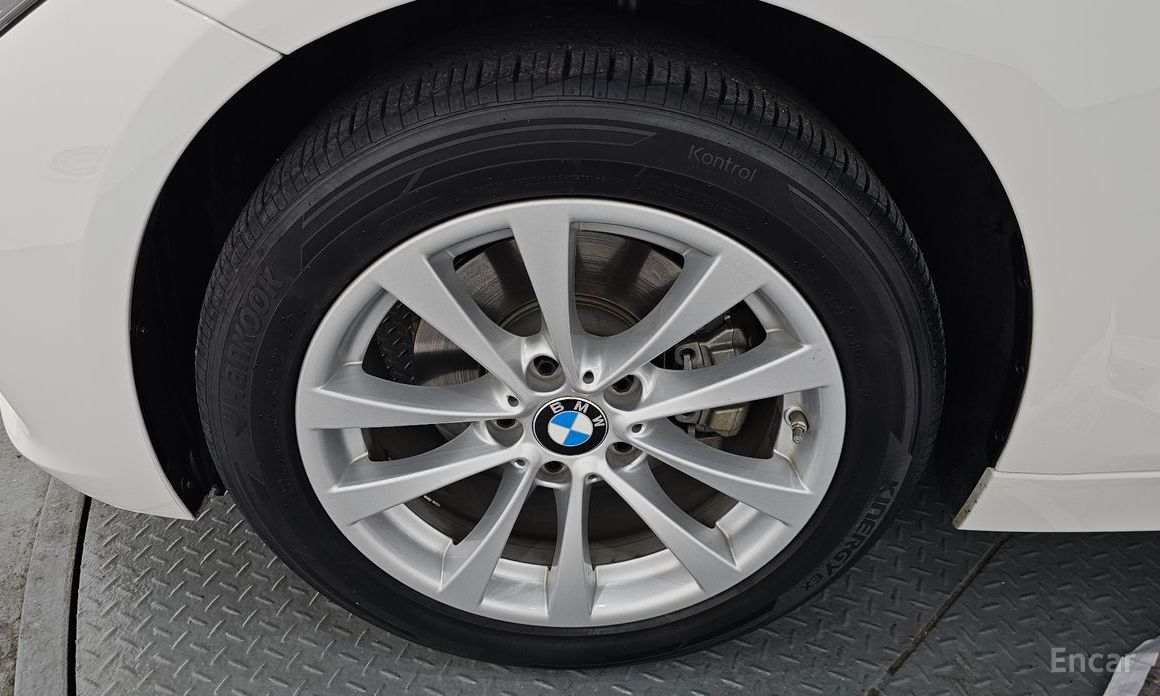 2017 BMW 3 серии VI (F3x) Рестайлинг 320d с пробегом 98 301 км