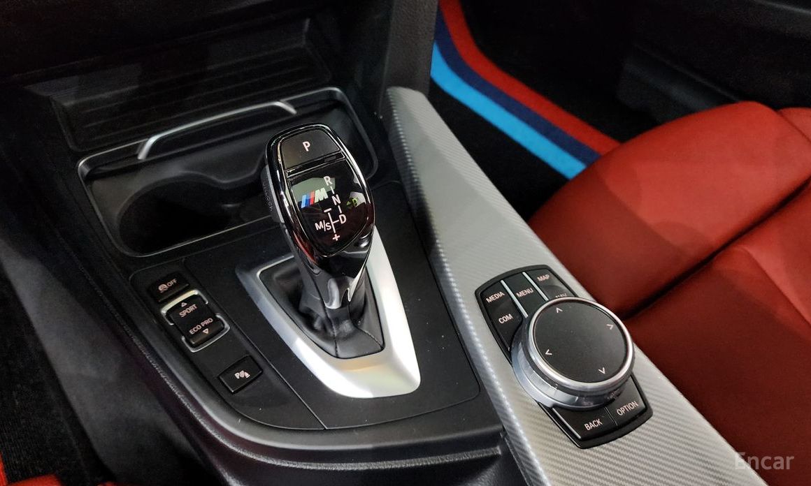 2018 BMW 3 серии VI (F3x) Рестайлинг 330i M Sport Shadow с пробегом 97 572 км