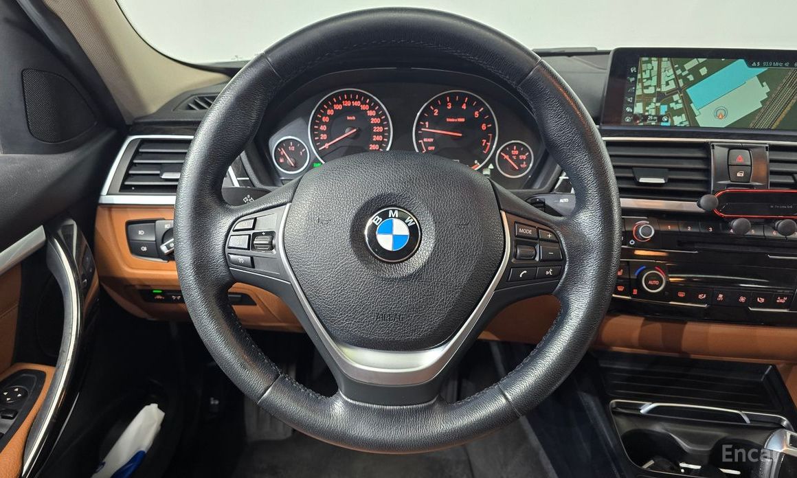 2017 BMW 3 серии VI (F3x) Рестайлинг 320i Luxury с пробегом 85 304 км