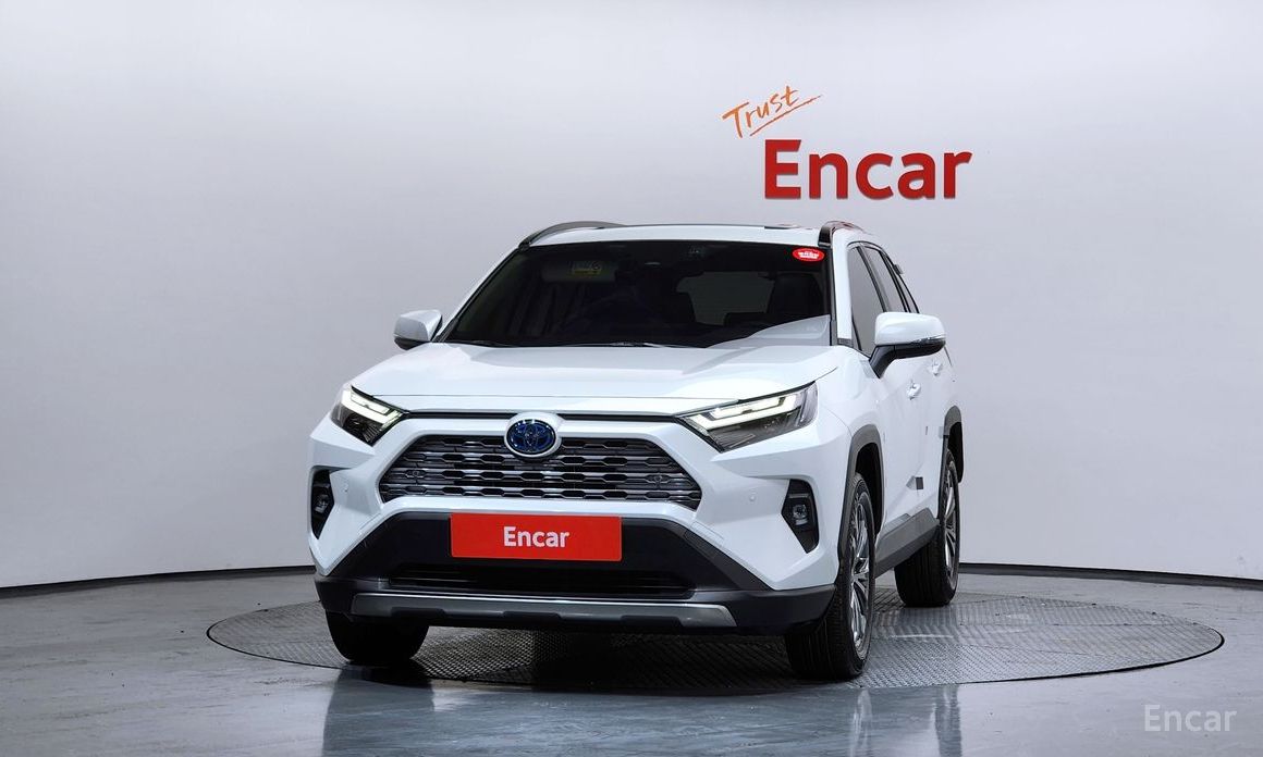 2023 Toyota RAV4 V (XA50) 2,5 4WD Hybrid LTD с пробегом 28 134 км