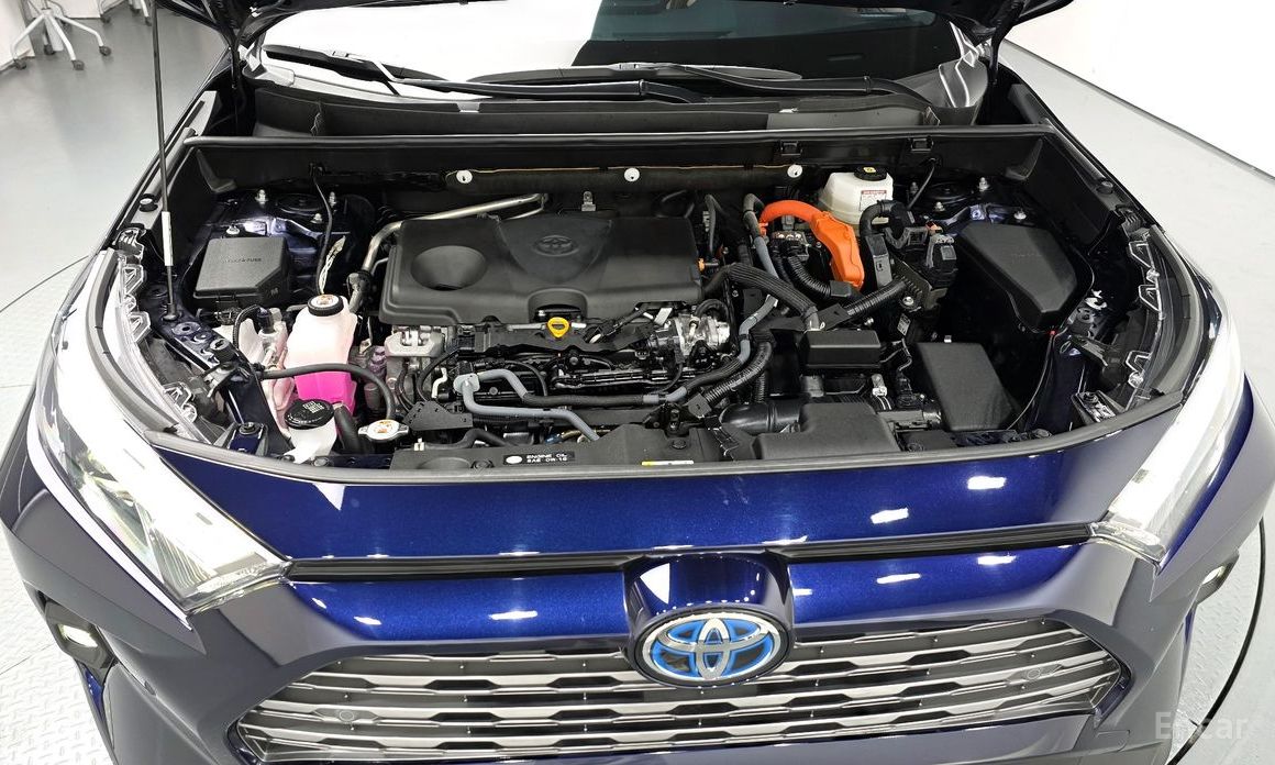 2023 Toyota RAV4 V (XA50) 2,5 4WD Hybrid LTD с пробегом 43 149 км