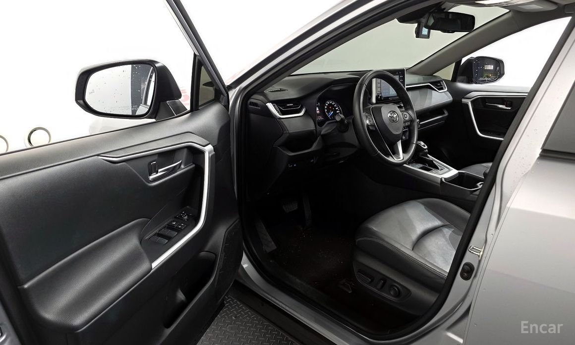 2022 Toyota RAV4 V (XA50) 2.5 2WD Hybrid с пробегом 59 135 км