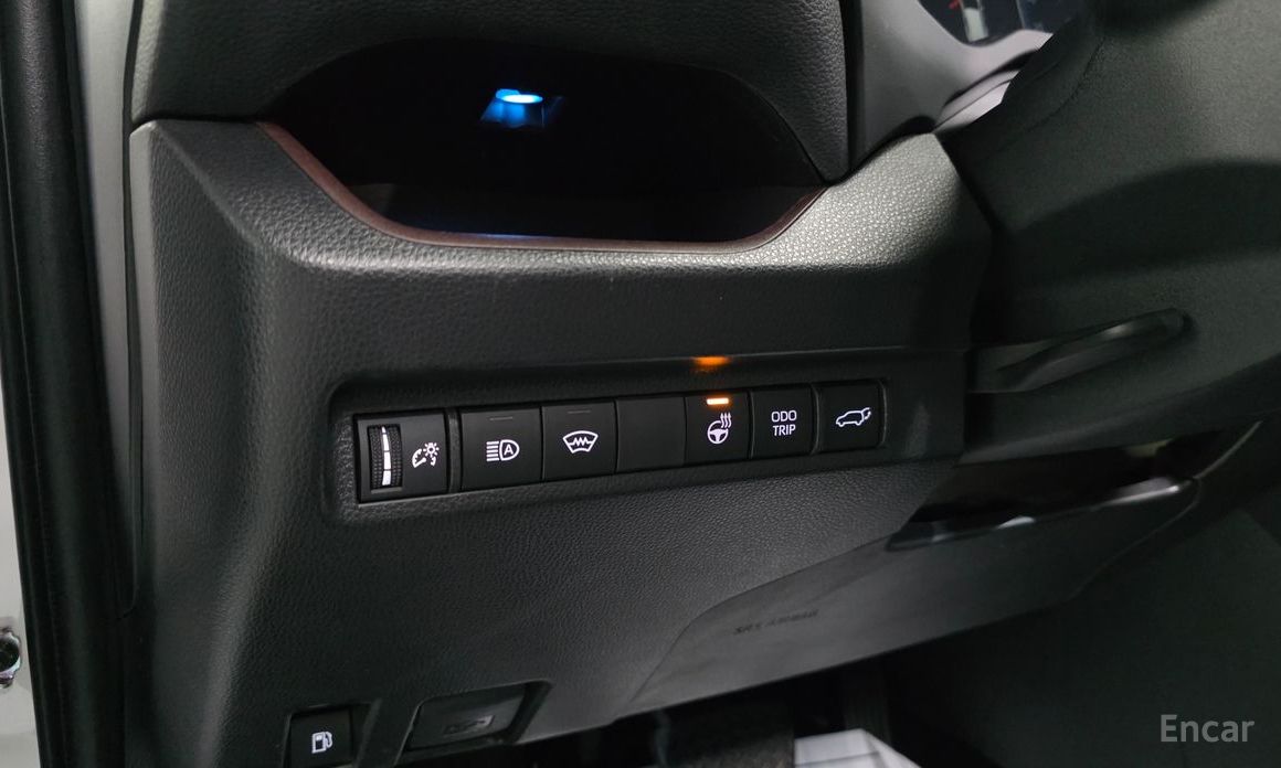 2023 Toyota RAV4 V (XA50) 2,5 4WD Hybrid LTD с пробегом 89 915 км