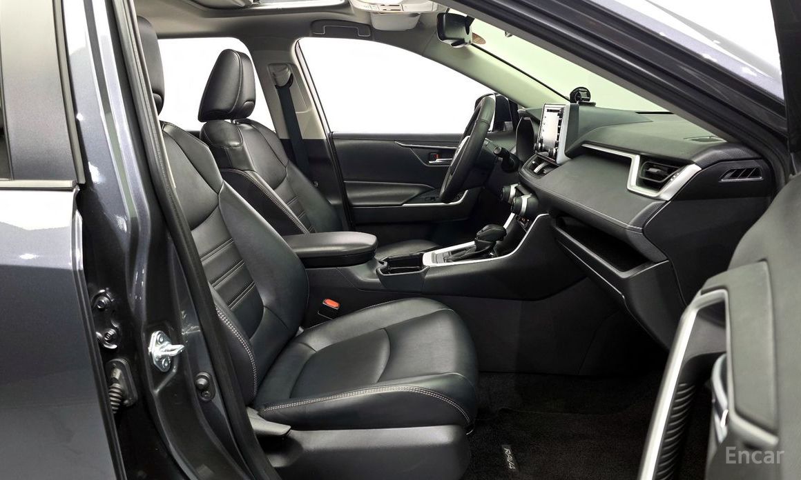 2020 Toyota RAV4 V (XA50) 2.5 2WD Hybrid с пробегом 52 901 км