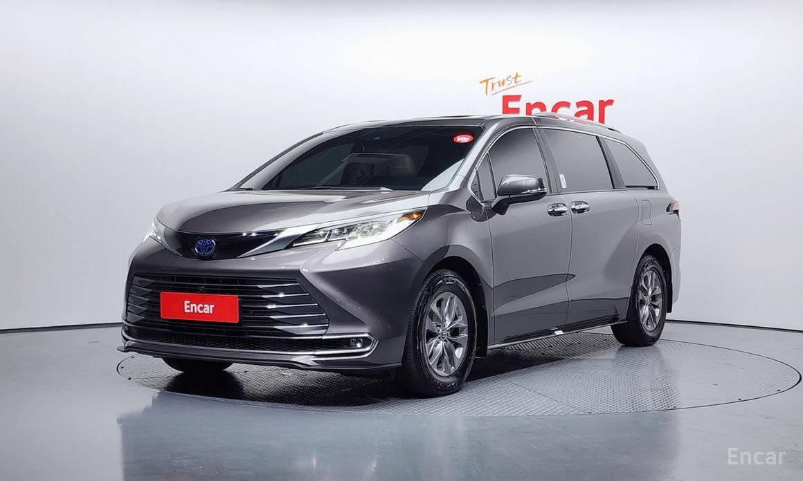 2023 Toyota Sienna IV 2.5 Hybrid AWD с пробегом 73 551 км