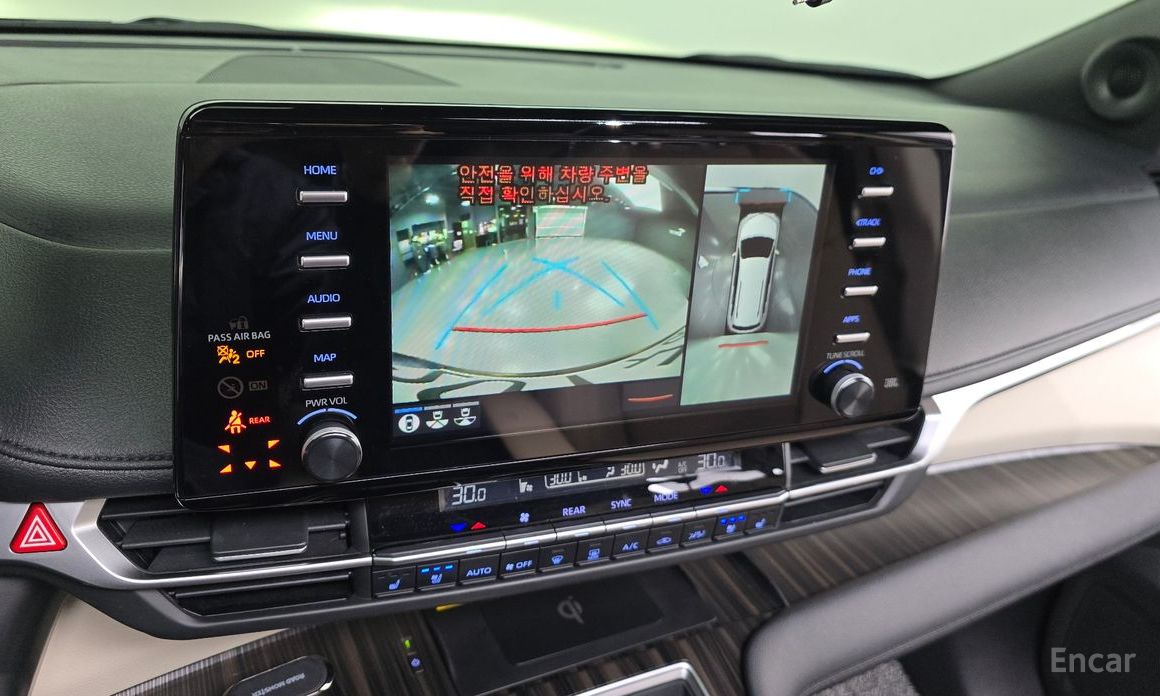 2022 Toyota Sienna IV 2.5 Hybrid 2WD с пробегом 70 164 км