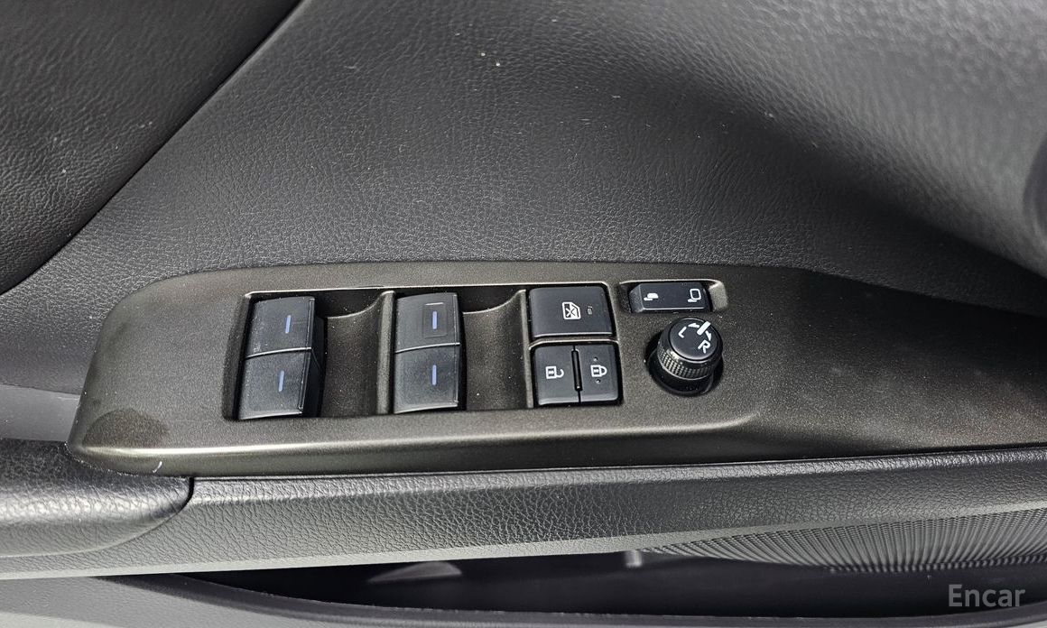 2022 Toyota Camry VIII (XV70) Рестайлинг 2.5 LE Hybrid с пробегом 119 708 км