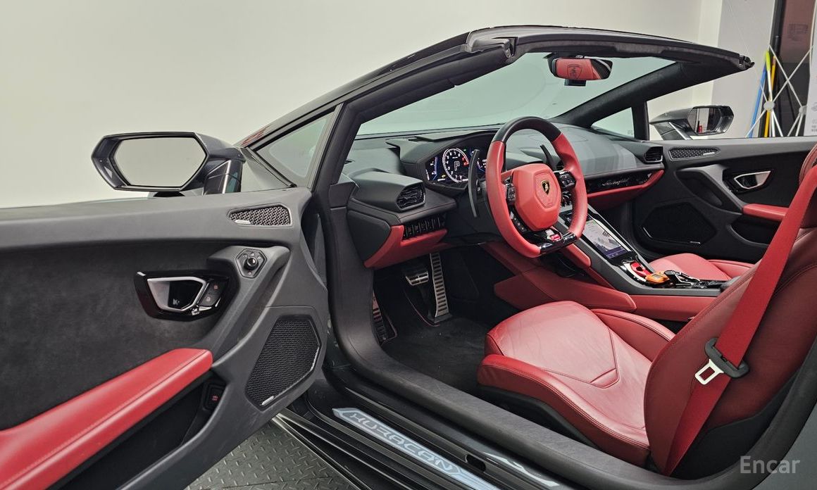 2023 Lamborghini Huracán I Рестайлинг LP640-4 EVO Spyder с пробегом 25 742 км