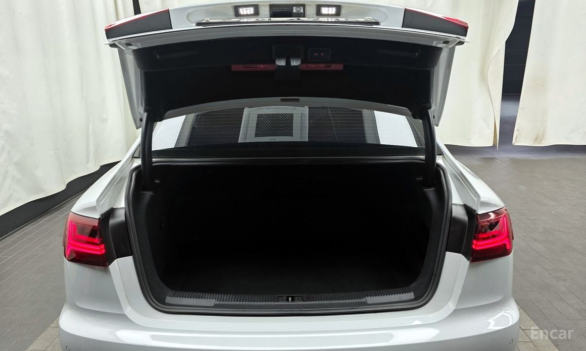 2015 Audi A6 IV (C7) Рестайлинг 40 TDI Quattro Premium C7 с пробегом 141 490 км