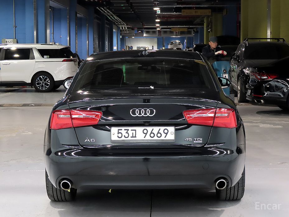 2015 Audi A6 IV (C7) Рестайлинг 45 TDI Quattro C7 с пробегом 148 490 км