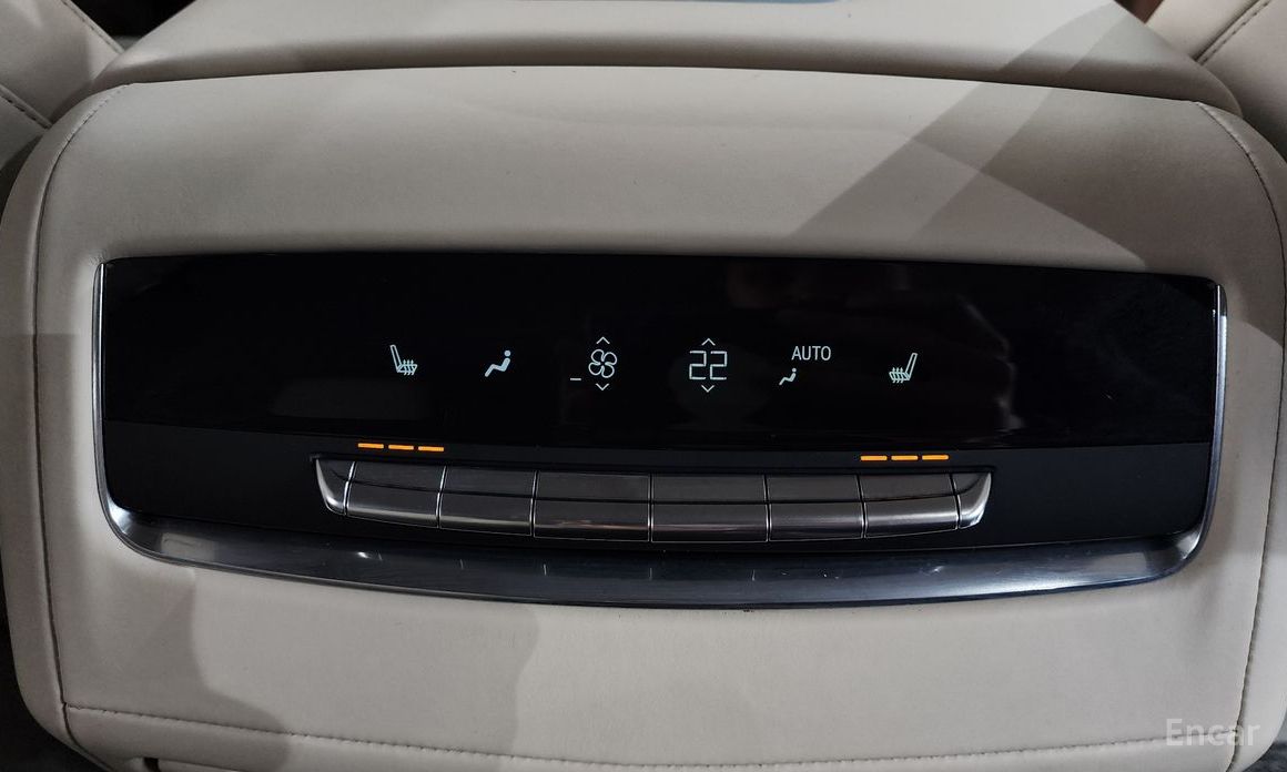 2022 Cadillac Escalade V 6.2 ESV ESV Premium Luxury Platinum с пробегом 62 878 км