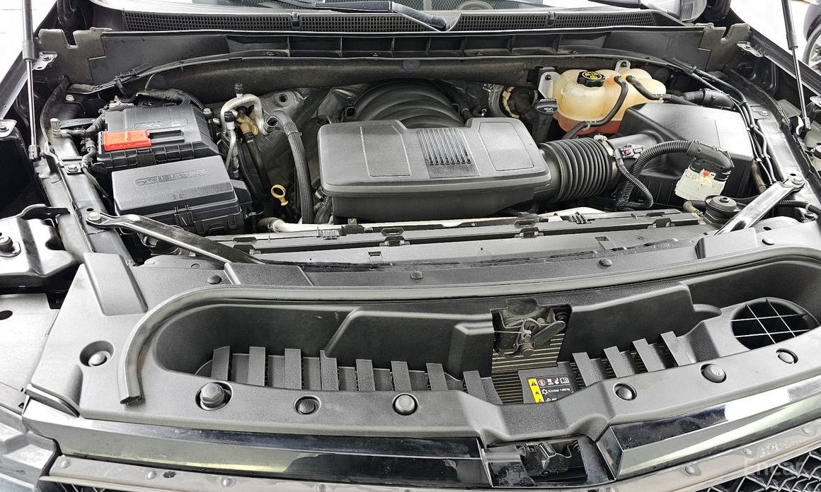 2022 Cadillac Escalade V 6.2 Sports Platinum с пробегом 90 909 км