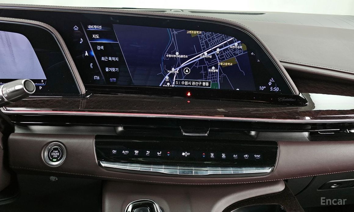 2022 Cadillac Escalade V 6.2 Sports Platinum с пробегом 90 909 км