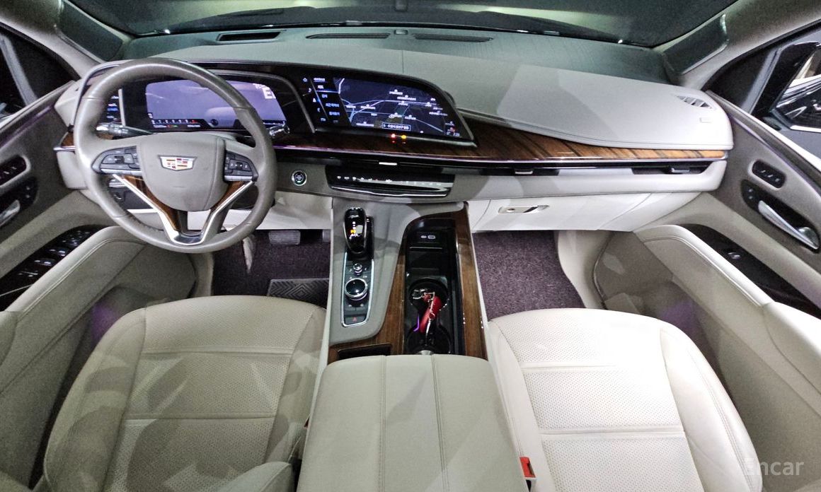 2022 Cadillac Escalade V 6.2 Sports Platinum с пробегом 52 603 км