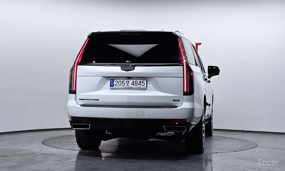 2021 Cadillac Escalade V 6.2 Premium Luxury Platinum с пробегом 69 327 км