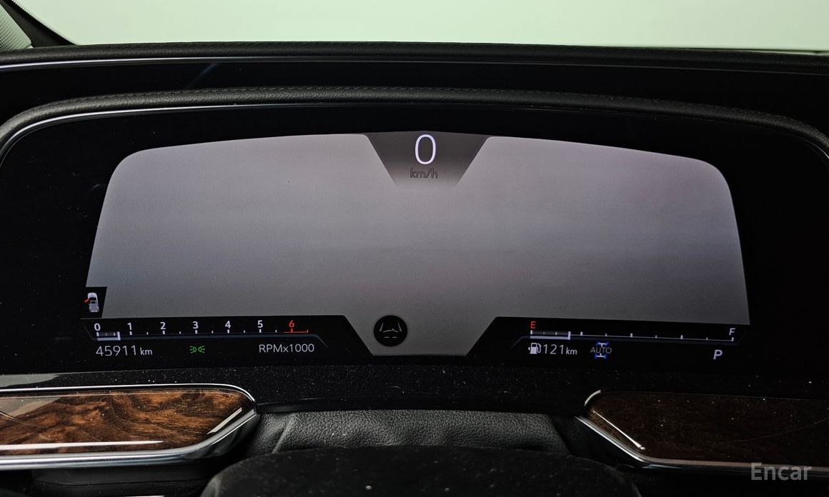 2022 Cadillac Escalade V 6.2 ESV ESV Premium Luxury Platinum с пробегом 45 911 км