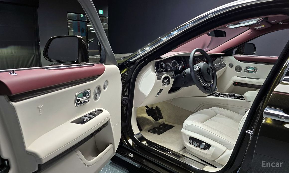2023 Rolls-Royce Ghost II 6.7 V12 с пробегом 8 253 км