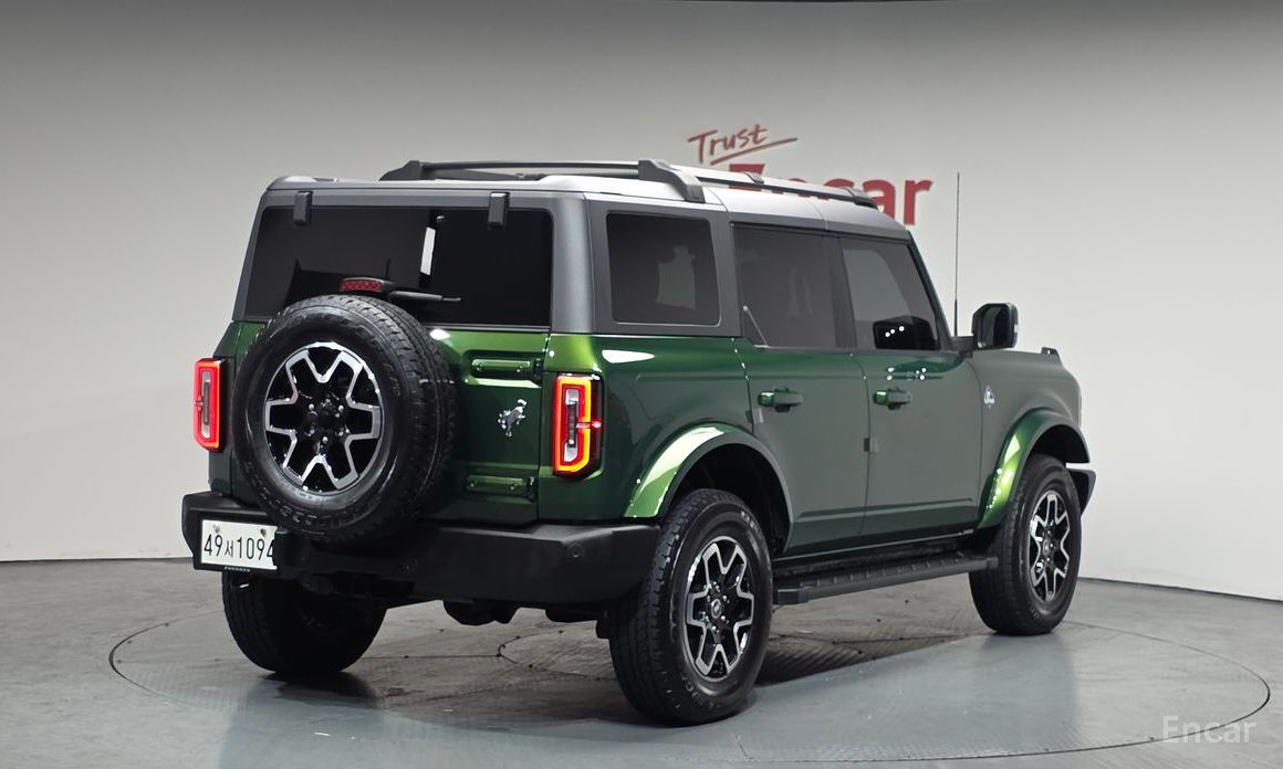 2023 Ford Bronco VI 2.7 Outer Banks с пробегом 46 823 км