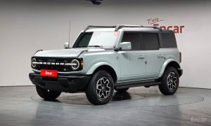 2023 Ford Bronco VI 2.7 Outer Banks с пробегом 44 982 км