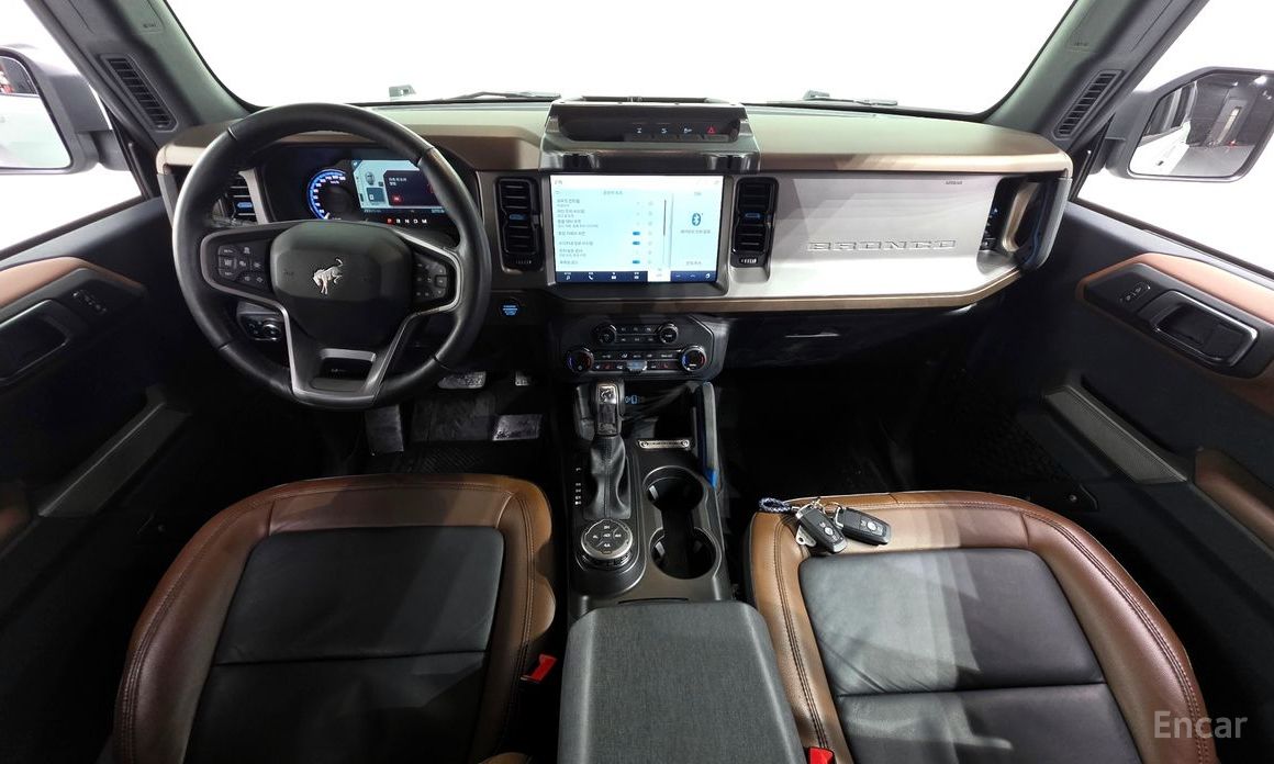2023 Ford Bronco VI 2.7 Outer Banks с пробегом 32 772 км