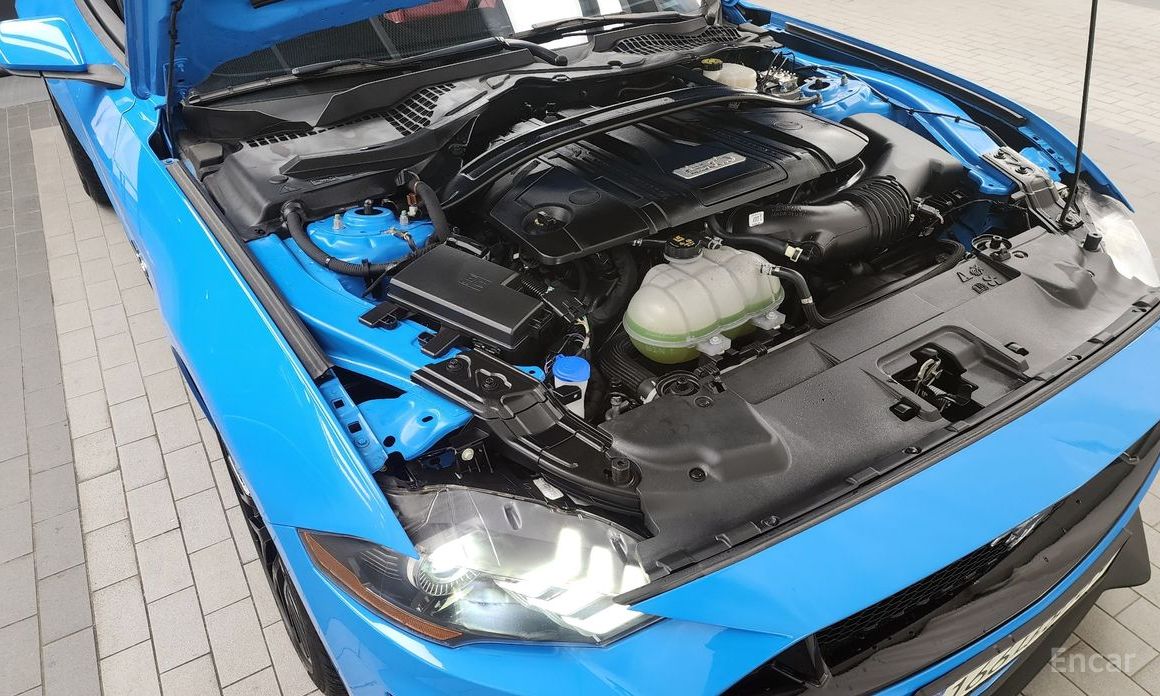 2022 Ford Mustang VI Рестайлинг GT Convertible с пробегом 10 531 км