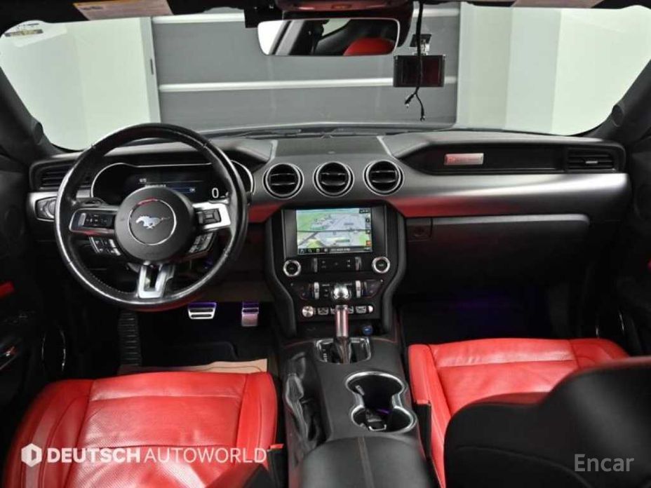 2022 Ford Mustang VI Рестайлинг Coupe с пробегом 49 156 км