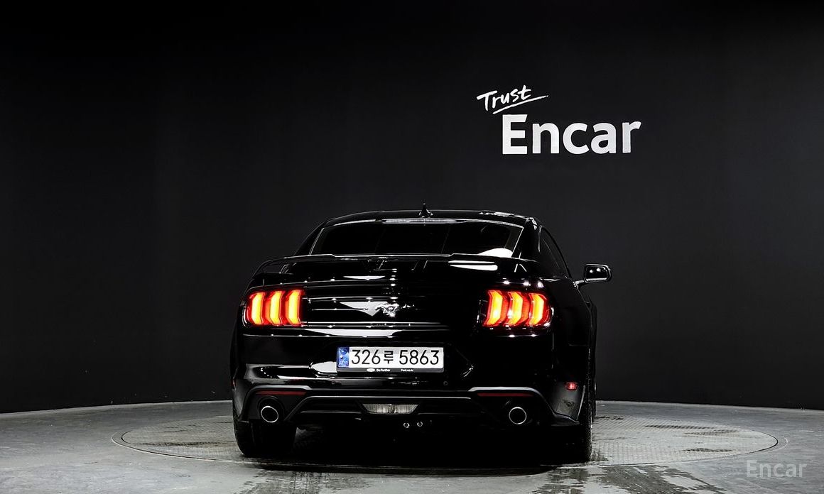 2023 Ford Mustang VI Рестайлинг Coupe с пробегом 19 716 км
