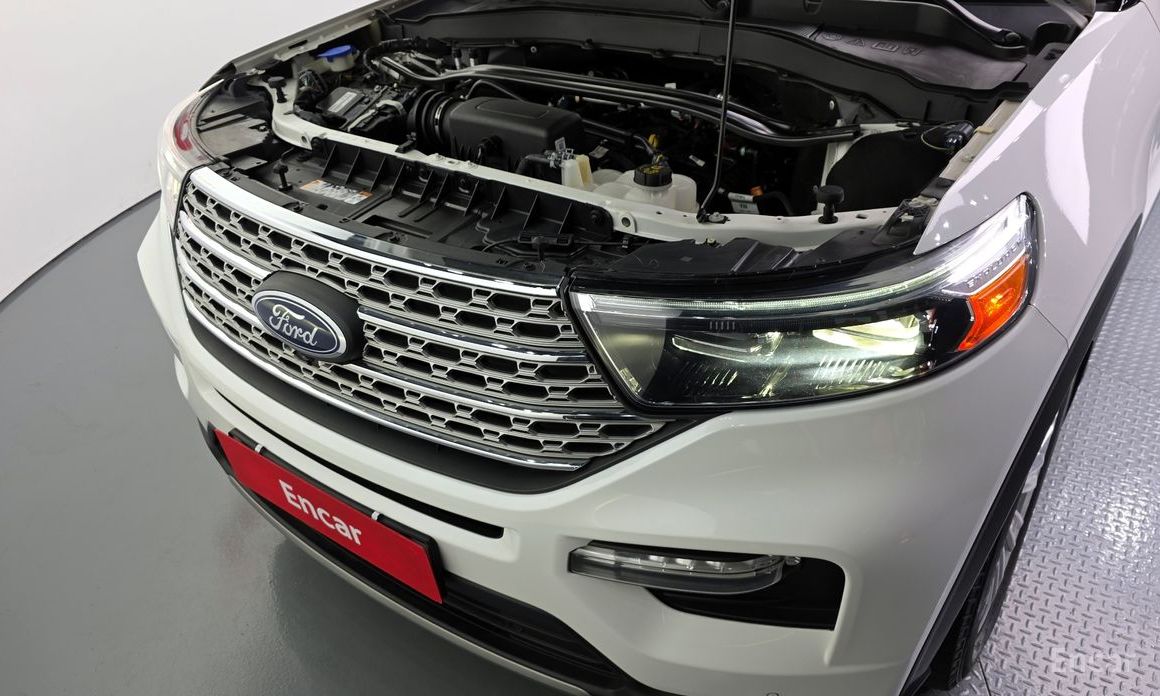 2022 Ford Explorer VI Рестайлинг 2.3 LimIted 4WD с пробегом 57 095 км