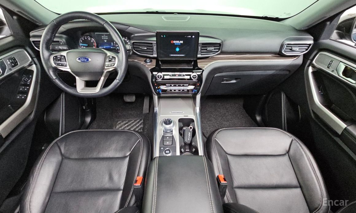 2022 Ford Explorer VI Рестайлинг 2.3 LimIted 4WD с пробегом 43 531 км