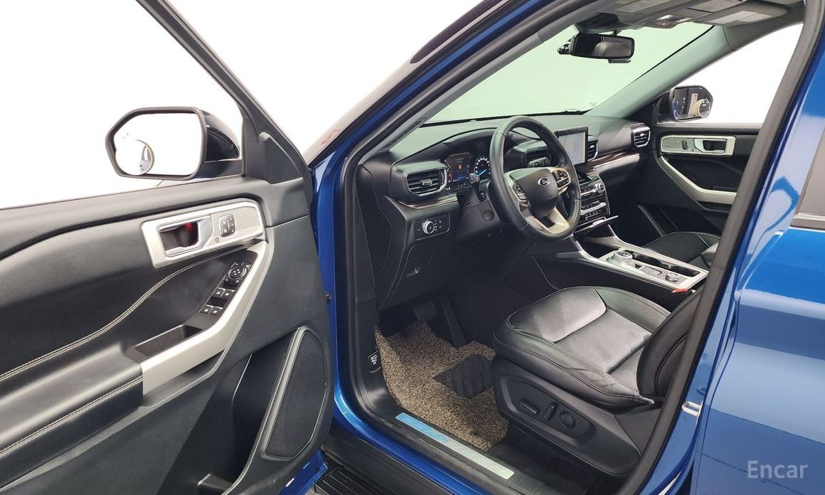 2022 Ford Explorer VI Рестайлинг 2.3 LimIted 4WD с пробегом 13 751 км