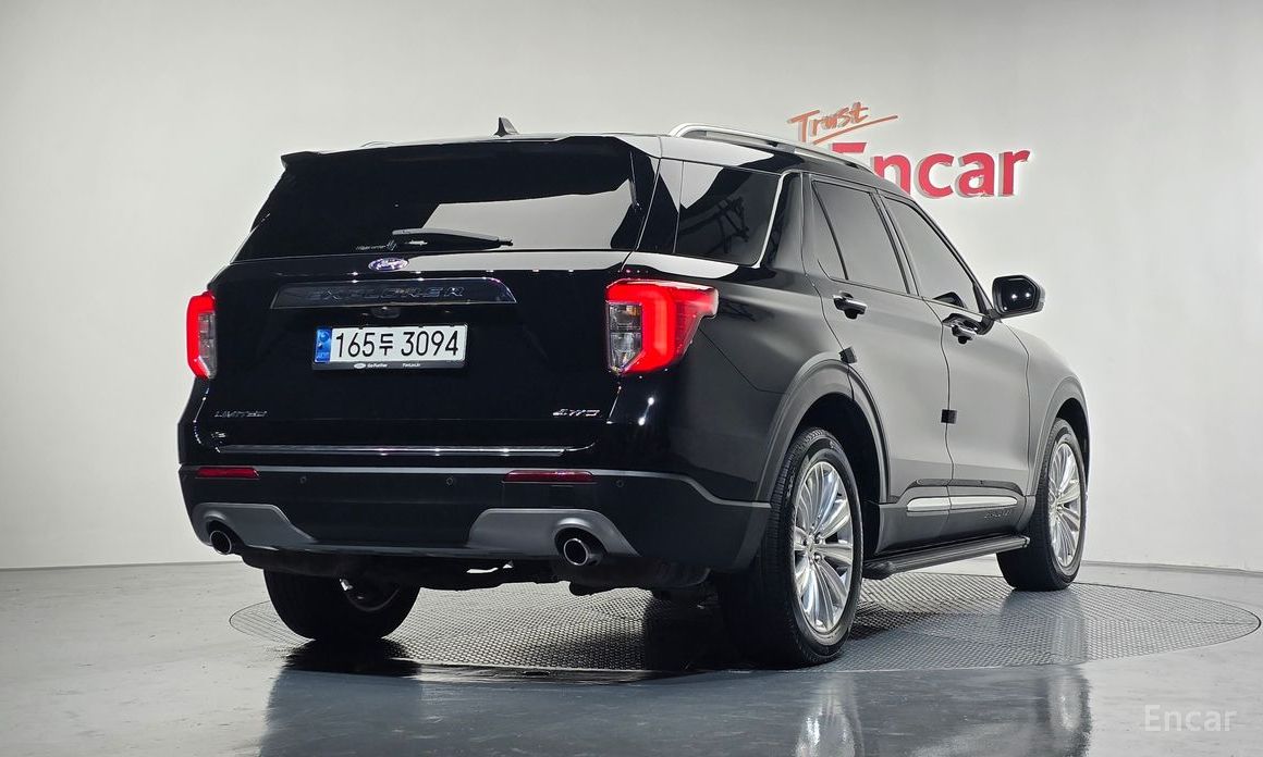 2022 Ford Explorer VI Рестайлинг 2.3 LimIted 4WD с пробегом 64 509 км