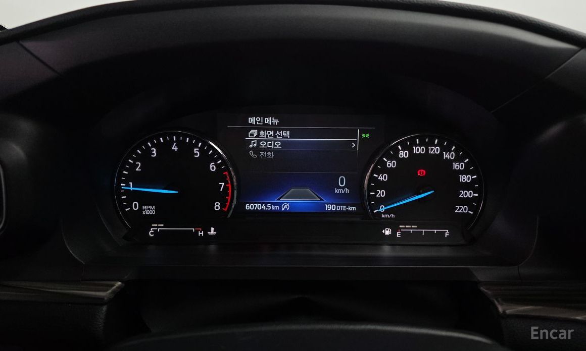 2022 Ford Explorer VI Рестайлинг 2.3 LimIted 4WD с пробегом 60 704 км