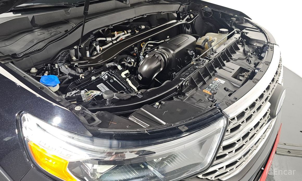 2022 Ford Explorer VI Рестайлинг 2.3 LimIted 4WD с пробегом 64 509 км