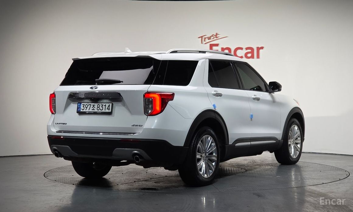 2022 Ford Explorer VI Рестайлинг 2.3 LimIted 4WD с пробегом 44 668 км