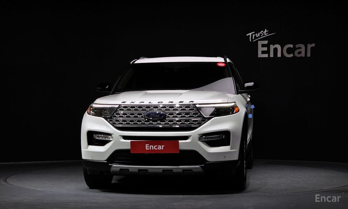 2022 Ford Explorer VI Рестайлинг 3.3 Hybrid с пробегом 54 168 км