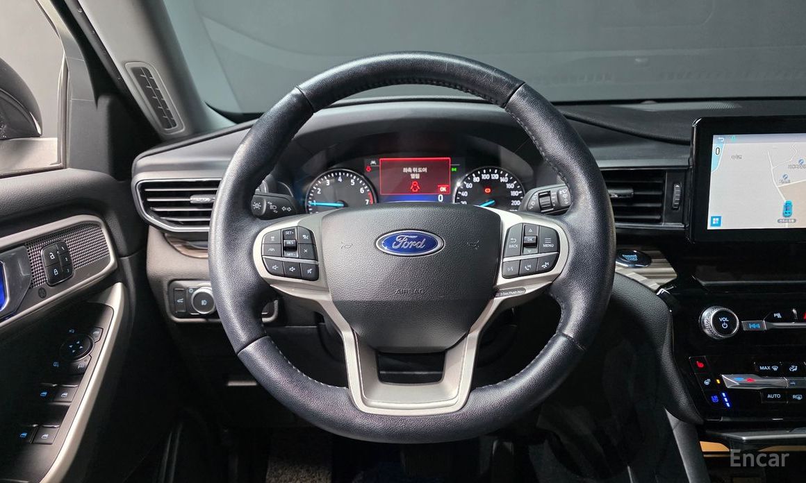 2022 Ford Explorer VI Рестайлинг 2.3 LimIted 4WD с пробегом 64 686 км