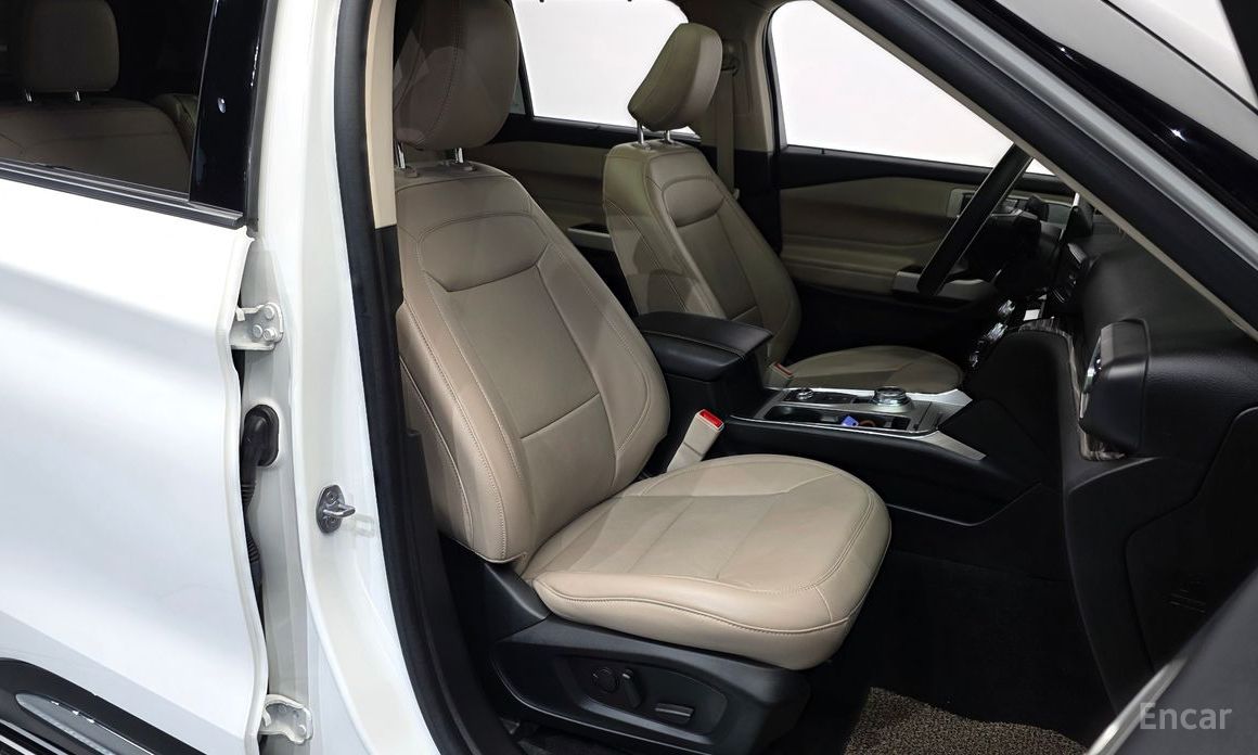 2023 Ford Explorer VI Рестайлинг 2.3 LimIted 4WD с пробегом 13 714 км