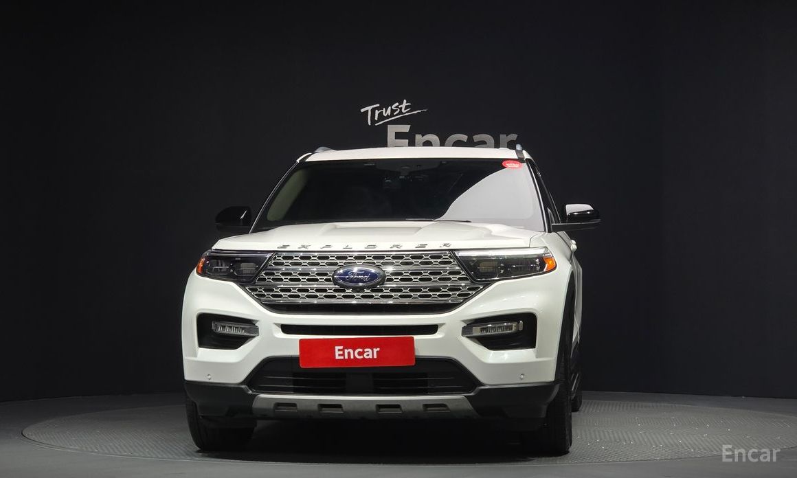 2022 Ford Explorer VI Рестайлинг 2.3 LimIted 4WD с пробегом 67 521 км