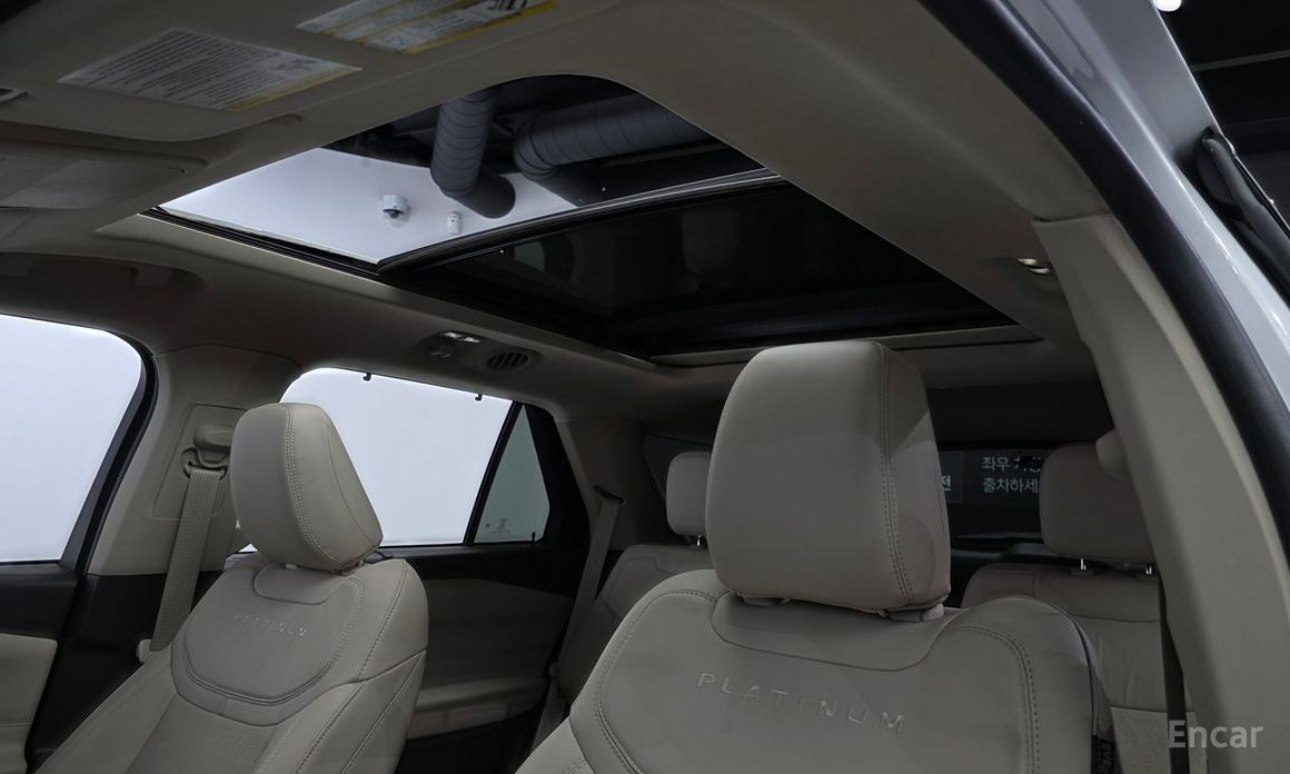 2022 Ford Explorer VI Рестайлинг 3.0 Platinum 4WD с пробегом 57 574 км