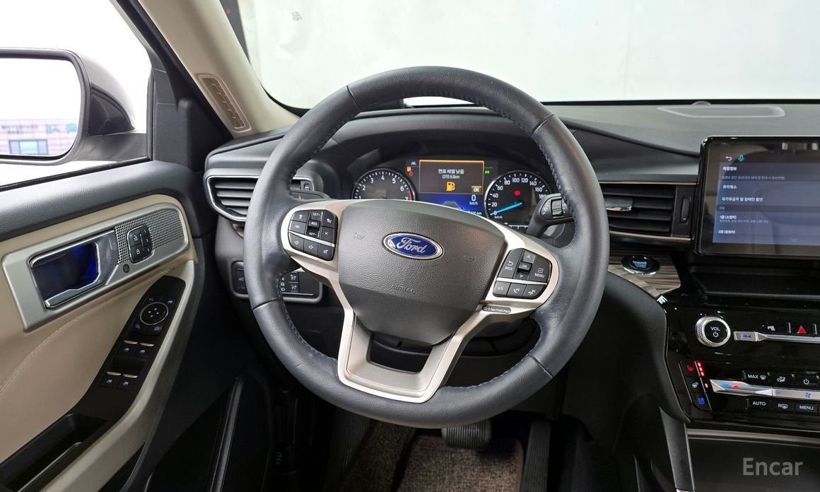 2022 Ford Explorer VI Рестайлинг 2.3 LimIted 4WD с пробегом 67 521 км