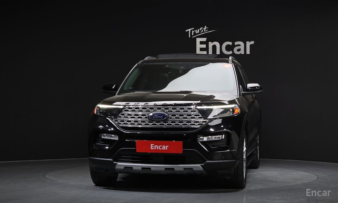 2022 Ford Explorer VI Рестайлинг 2.3 LimIted 4WD с пробегом 52 136 км