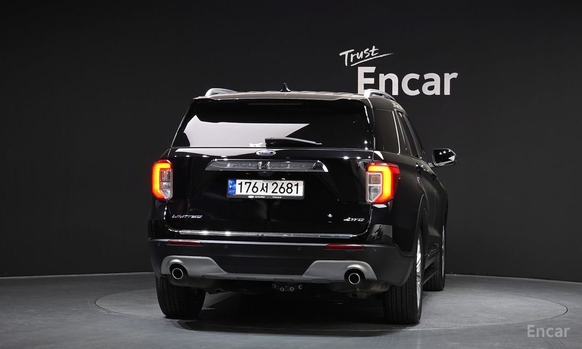 2022 Ford Explorer VI Рестайлинг 2.3 LimIted 4WD с пробегом 52 136 км