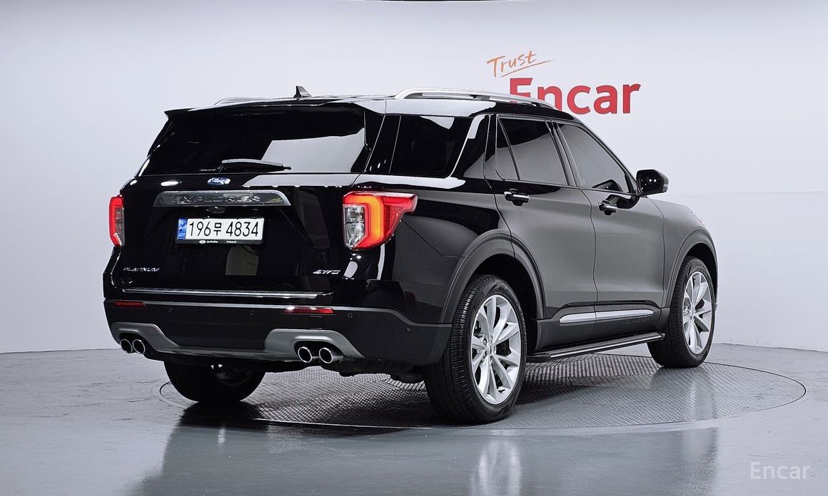 2023 Ford Explorer VI Рестайлинг 3.0 Platinum 4WD с пробегом 20 200 км