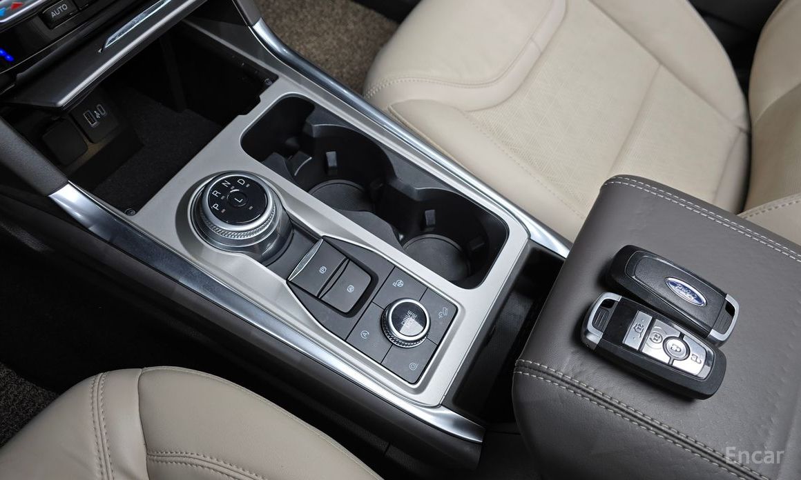 2022 Ford Explorer VI Рестайлинг 3.0 Platinum 4WD с пробегом 47 068 км