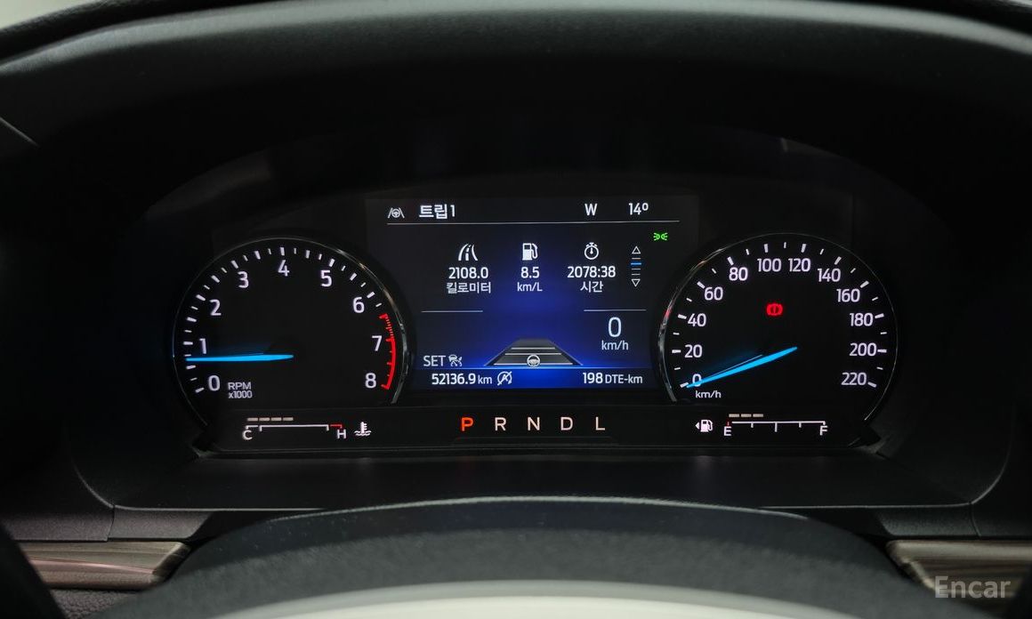 2022 Ford Explorer VI Рестайлинг 2.3 LimIted 4WD с пробегом 52 136 км